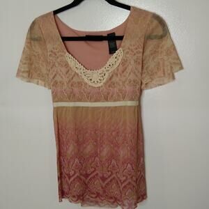 Axcess women's size medium with tie in the back. Boho Look